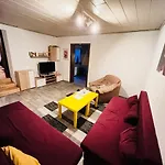 Comfort - Sky Bundesliga, Playstation, Grill & Balkon - Haus Burgstadt * Altena