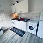 Comfort - Sky Bundesliga, Playstation, Grill & Balkon - Haus Burgstadt * Altena