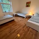 Comfort - Sky Bundesliga, Playstation, Grill & Balkon - Haus Burgstadt Appartamento