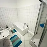 Comfort - Sky Bundesliga, Playstation, Grill & Balkon - Haus Burgstadt Appartamento Altena