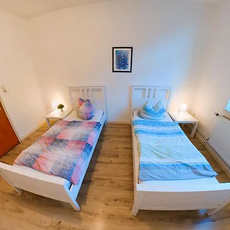 Worker & Monteur - Haus Burgstadt - Grill & Bundesliga Apartmán Altena