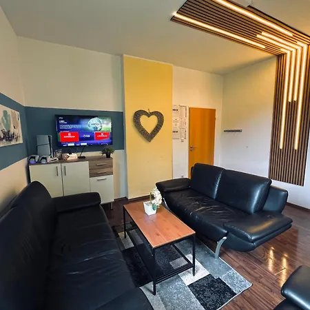 Worker & Monteur - Haus Burgstadt - Grill & Bundesliga Apartmán *