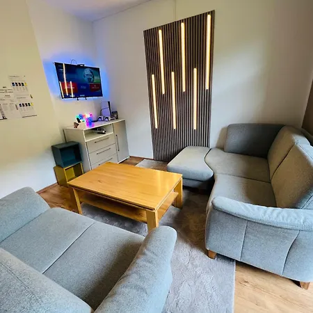 Comfort Apartments - Sky Bundesliga, Playstation, Grill & Balkon - Haus Burgstadt