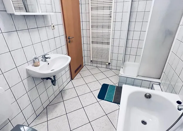 Appartamento Comfort - Sky Bundesliga, Playstation, Grill & Balkon - Haus Burgstadt