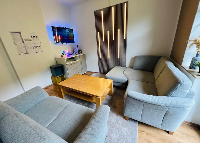 Comfort Apartments - Sky Bundesliga, Playstation, Grill & Balkon - Haus Burgstadt